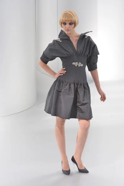 Look 27
